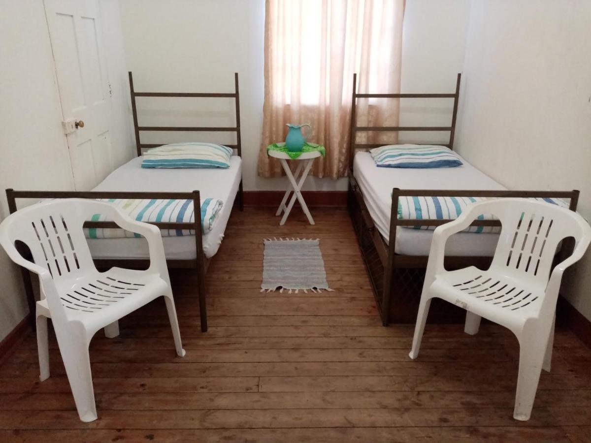 Lighthouse Farm Backpackers Lodge Cape Town Bilik gambar